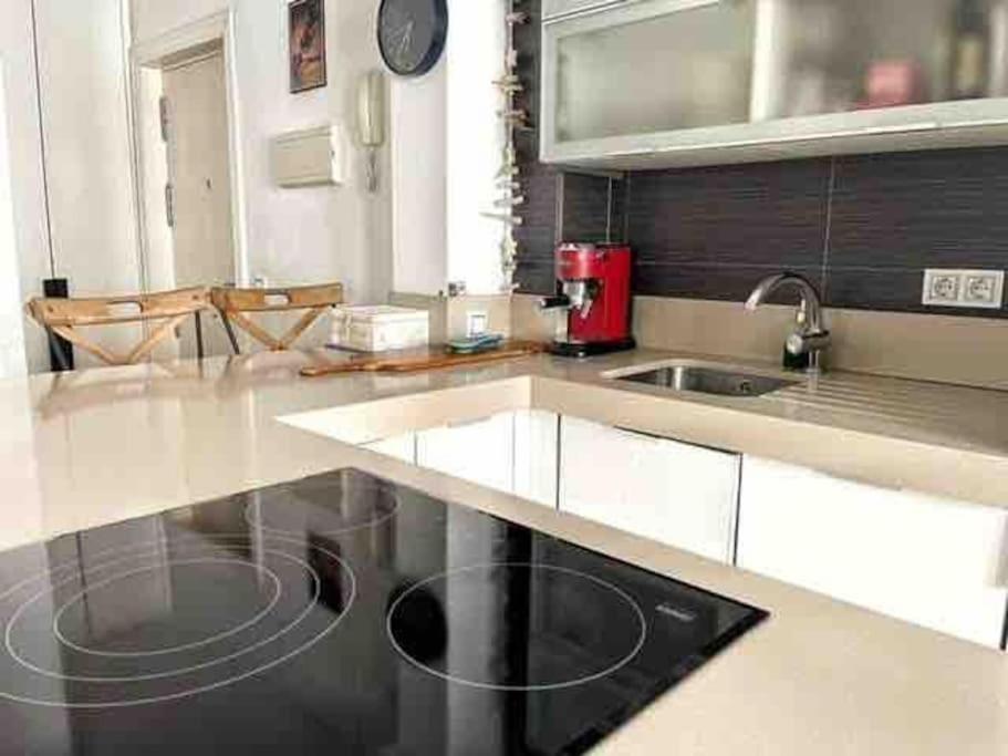 180 Home Casa Rodrigo De Triana เซบีญา ภายนอก รูปภาพ